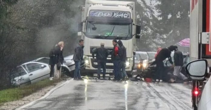 Saobraćajna Nesreća Kod Olova