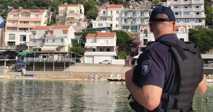 Neum, Policija