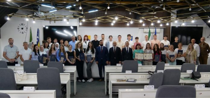 IMG 20250703 141009 (900 X 420 Pixel)