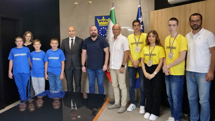 Pivić Nagradio Mlade Robotičare STEM