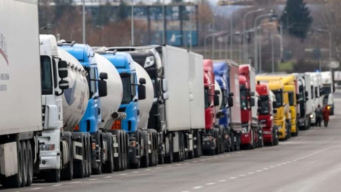 Kamioni, Transport, Uvoz