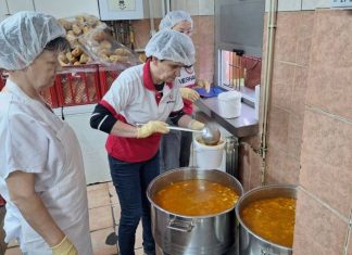 “Merhamet” Švedske donirao 120.000 KM javnim kuhinjama u Zenici, Maglaju, Travniku… Sarajevo Kuhinja